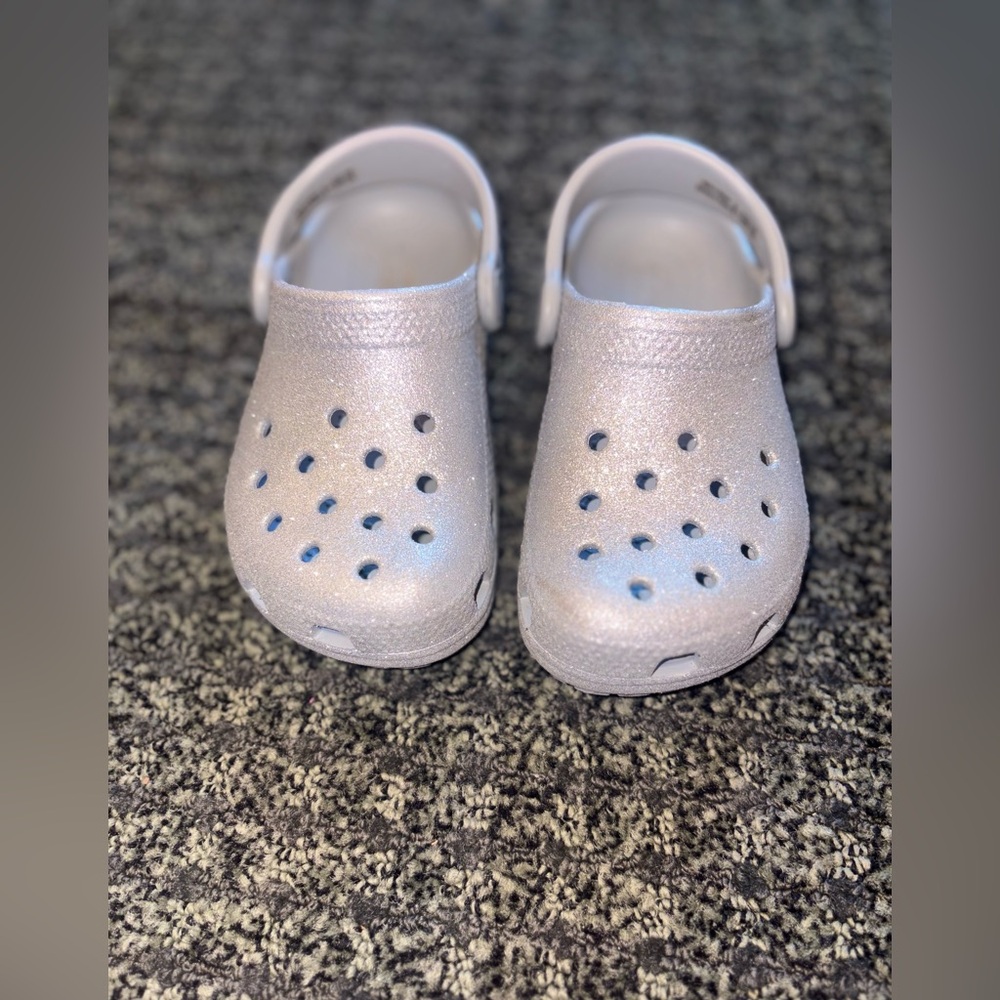 Crocs Kids Classic Glitter Clog Size C9 Silver Sparkle Slip On Water Shoes Cute